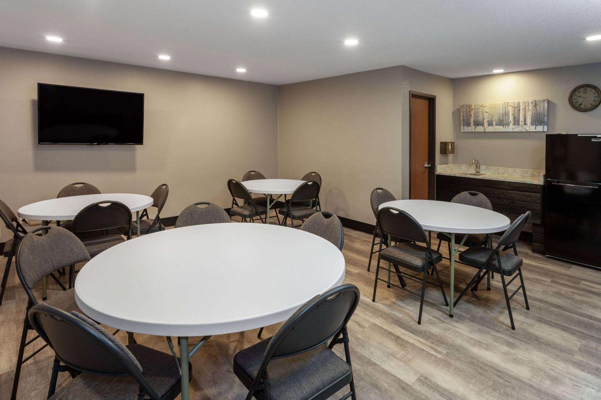 Americinn By Wyndham New Richmond Extérieur photo